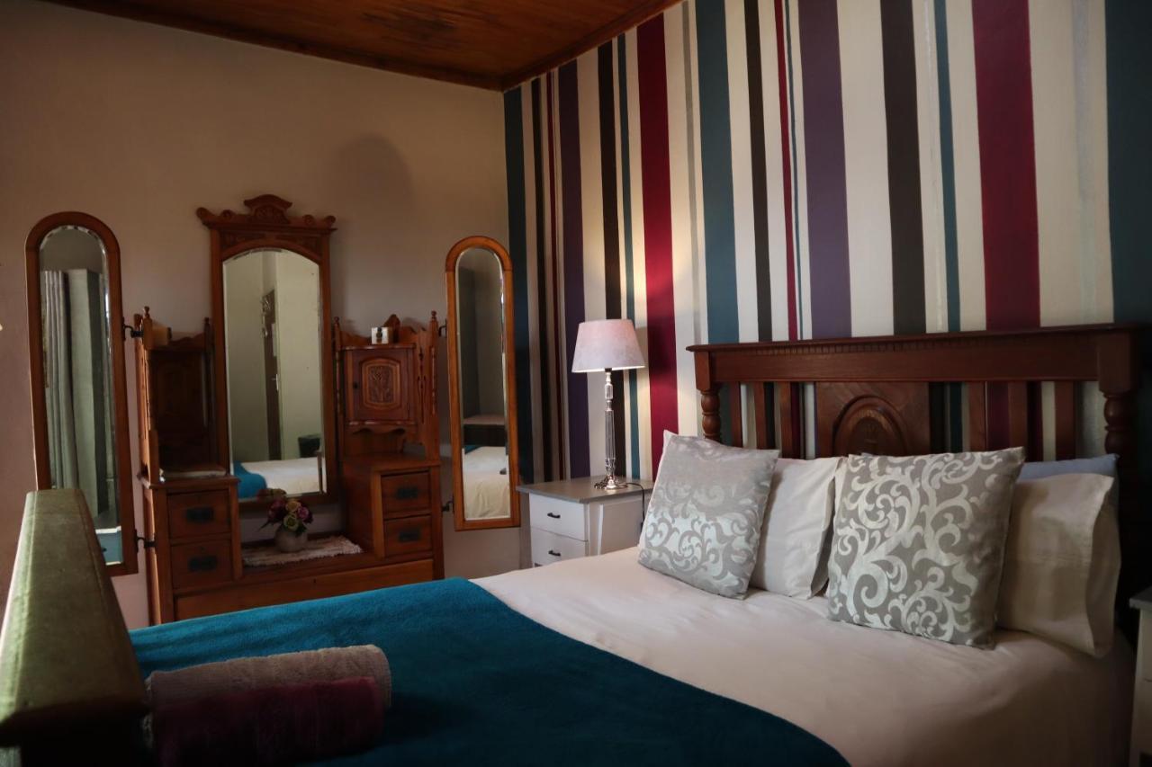 Lochiel Rocks & Roses Farm Stay المظهر الخارجي الصورة